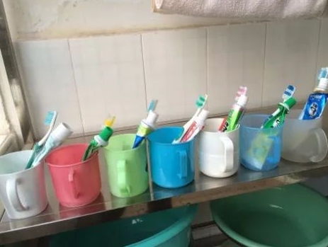 廈門市集美職業(yè)技術學校宿舍實況圖